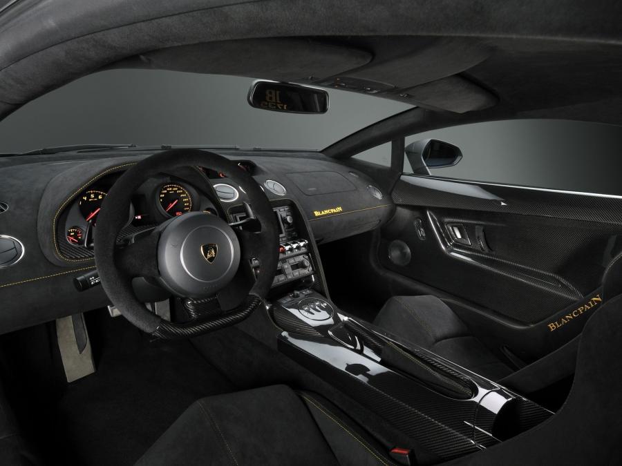  Lamborghini Gallardo LP570-4 Blancpain Edition 2010 года  (фото 8 из 8)
